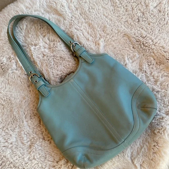 COACH Vintage Soho Slim #4983 Leather Lt. Blue Y2K Shoulder Bag Silver Hardware - Picture 9 of 13